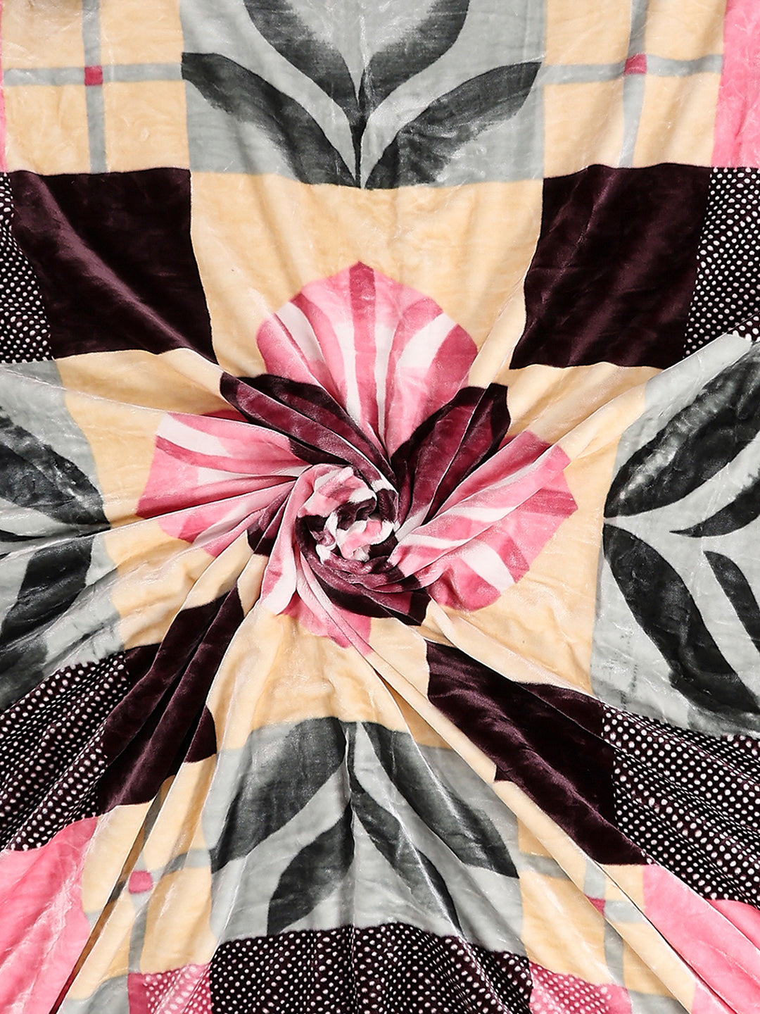 Printed Double Bed 3, 890 GSM Ply Blanket for Heavy Winter - (Gulnar)