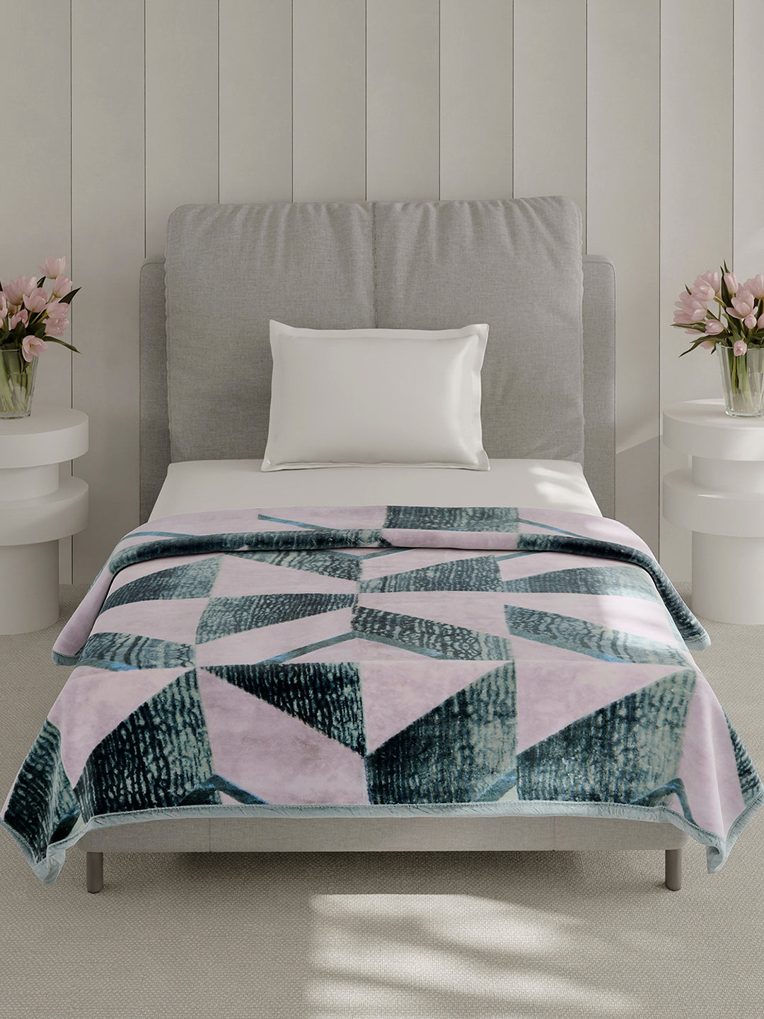 Printed Single Bed 1 Ply, 625 GSM Blanket for Heavy Winter - (Impact Pvc)