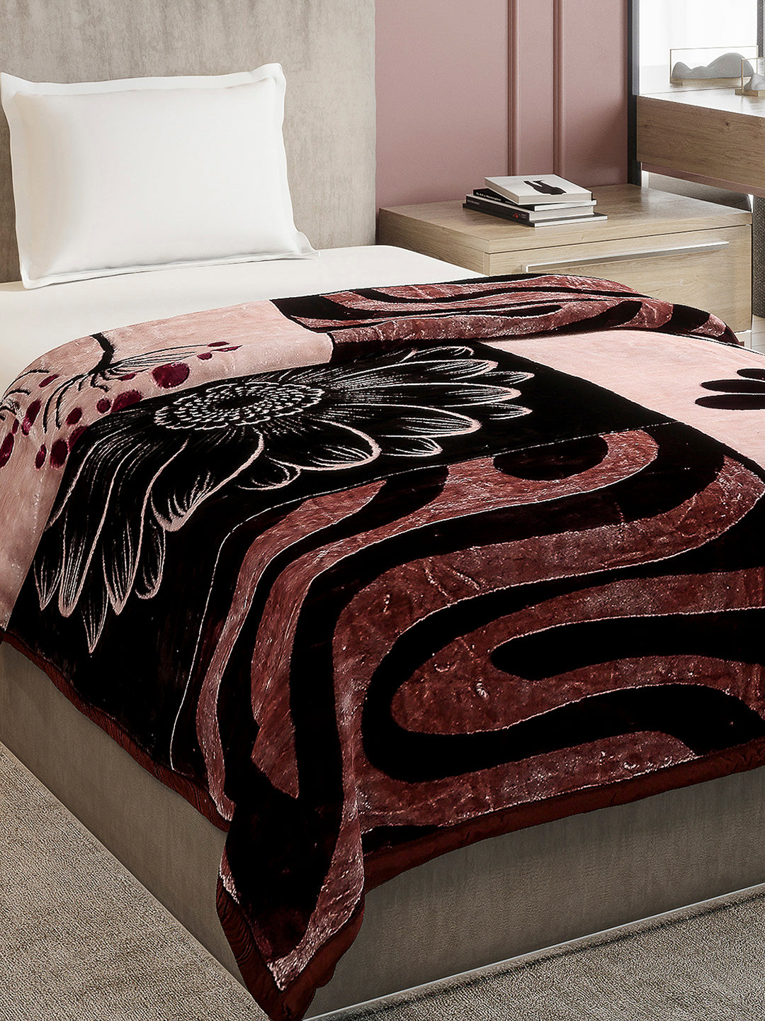 Printed Single Bed Reversible Blanket 2 Ply, 895 GSM, 3.15 kg (Lavish)