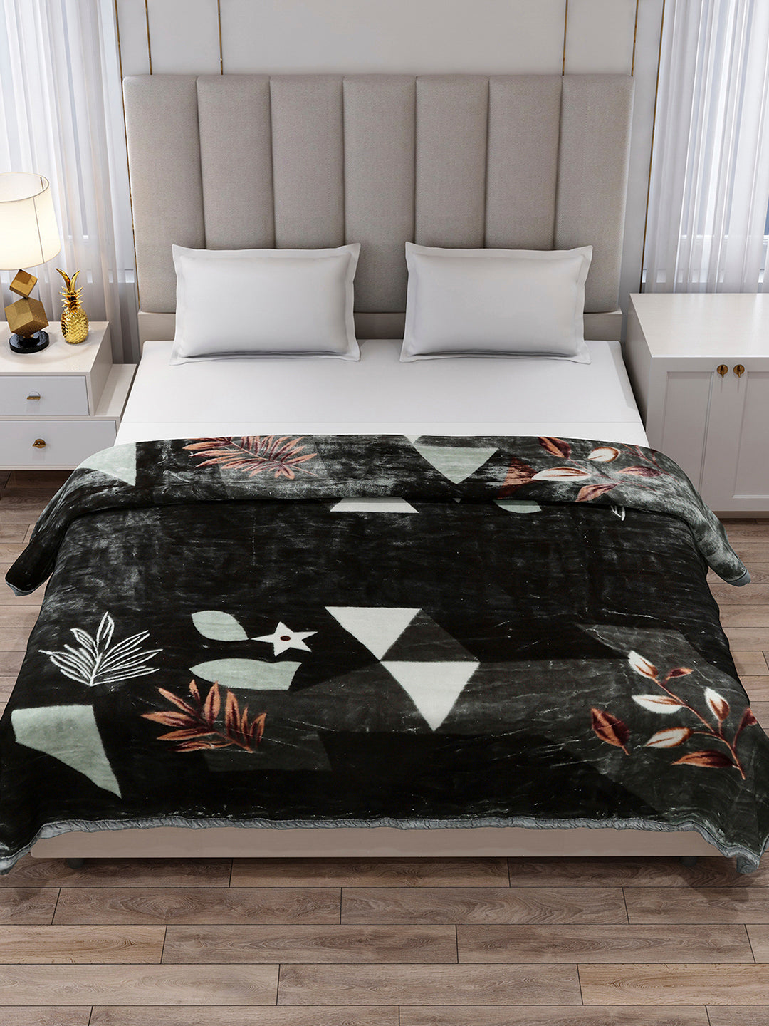 Printed Double Bed 2 Ply, 871 GSM Blanket for Heavy Winter - (Moon Valley Box)