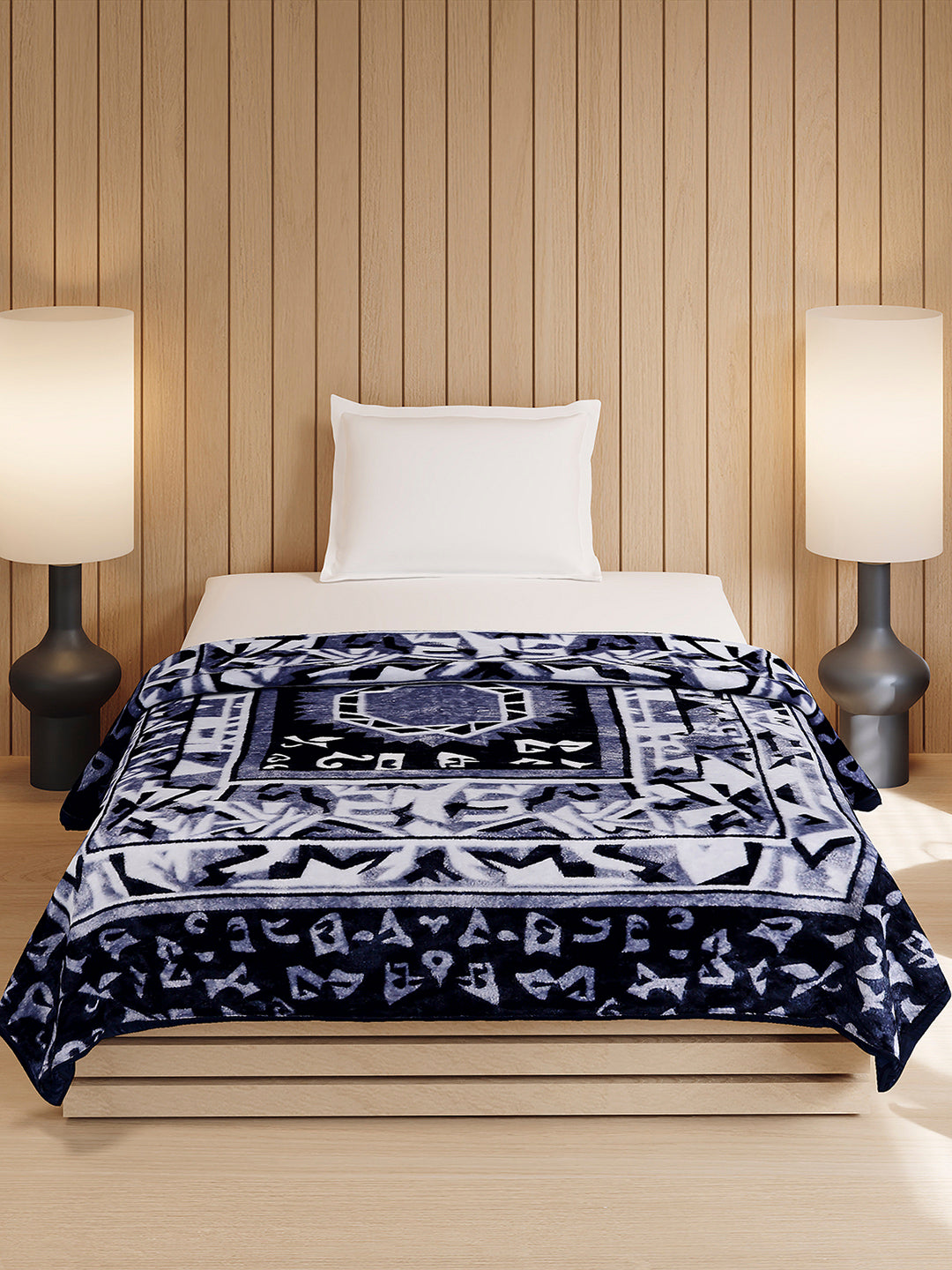 Printed Double Bed 1 Ply, 540 GSM Blanket for Winter - (Relation PVC)