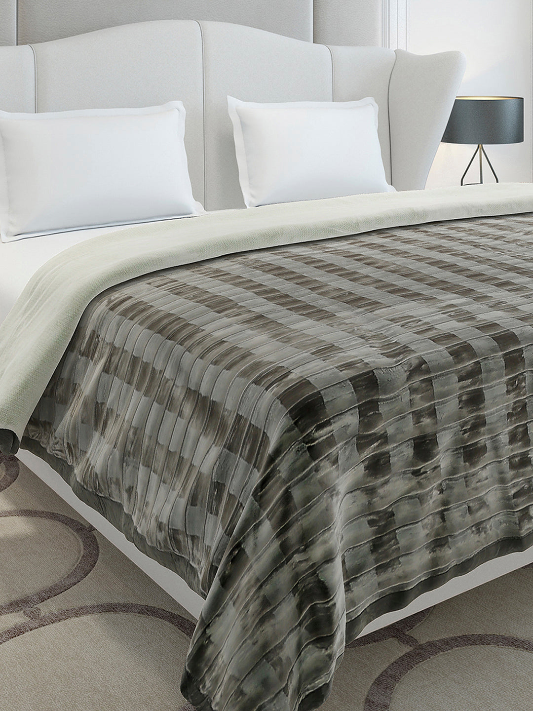 Printed Double Bed 2 Ply, 720 GSM Blanket for Heavy Winter - (Vibe Tribe)