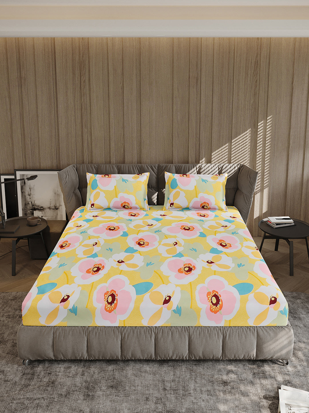120 GSM Polyester Queen Bed 1 Bedsheet with 2 Pillow Covers (Dazzle)