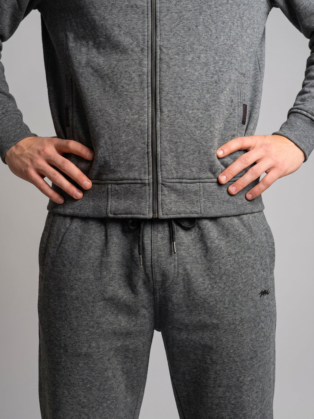 Men Grey Solid Collar Full Sleeve Winter Tracksuit