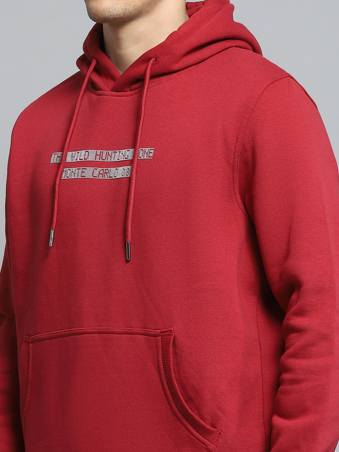 Men Maroon Solid Hooded Full Sleeve Winter Tracksuit