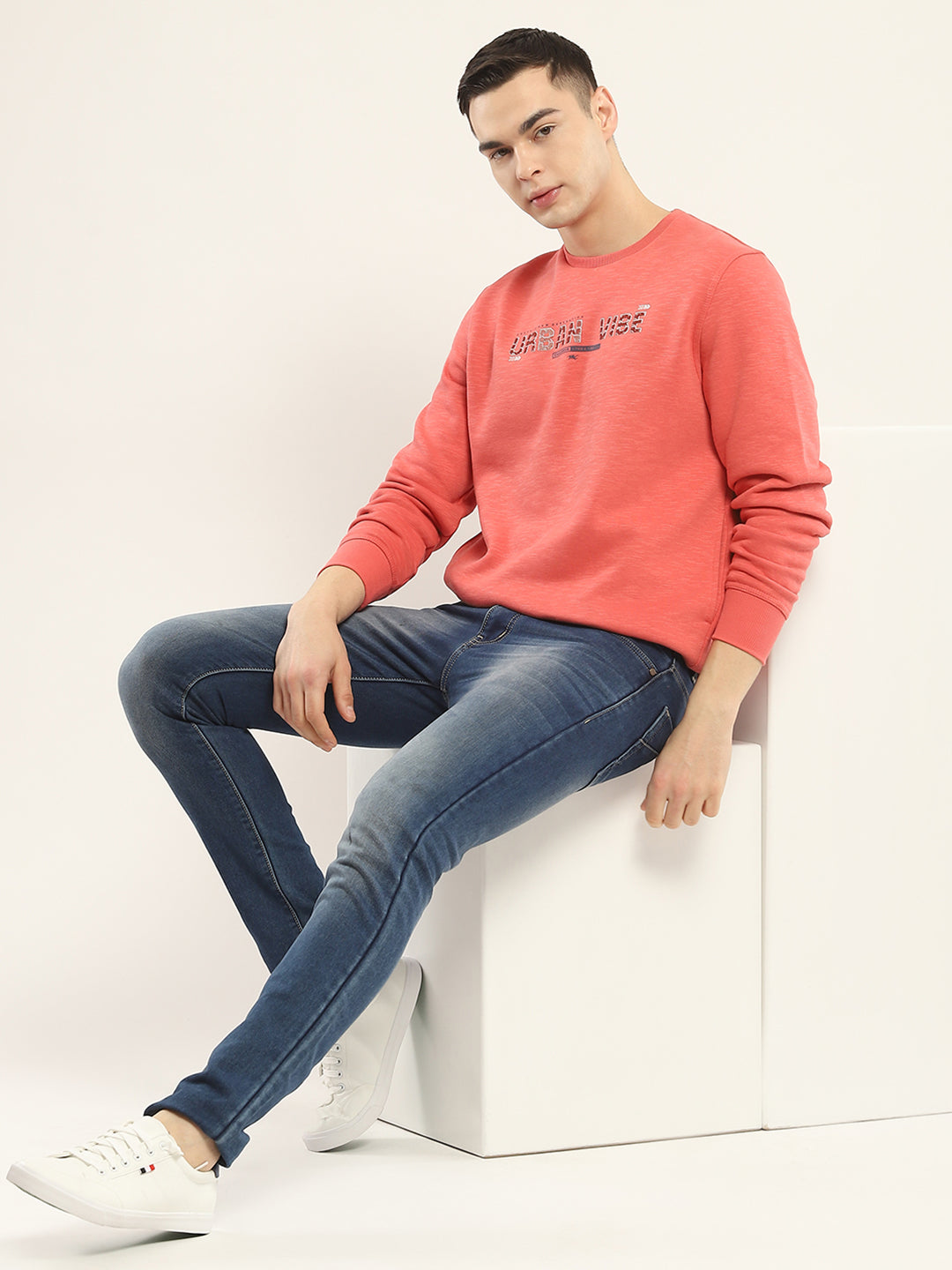 Men Coral Printed Round Neck Full Sleeve Sweatshirt