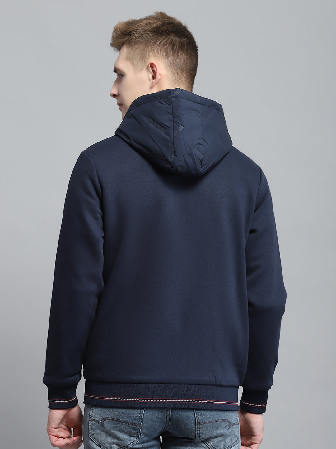 Men Navy Blue Solid Hooded Full Sleeve Sweatshirt