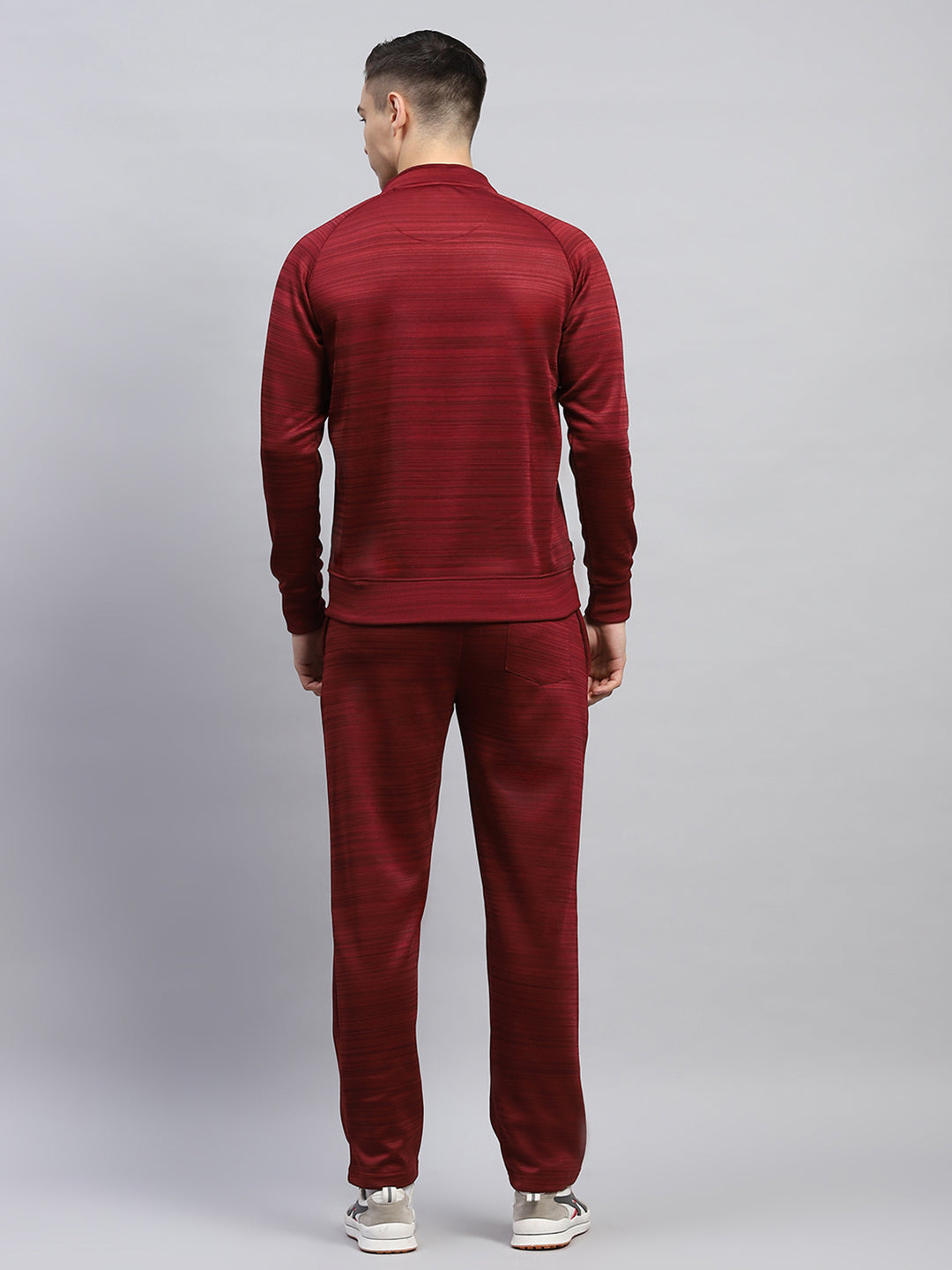 Men Maroon Solid Mock Neck Full Sleeve Winter Tracksuit