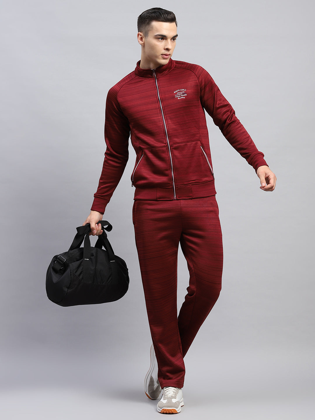 Men Maroon Solid Mock Neck Full Sleeve Winter Tracksuit