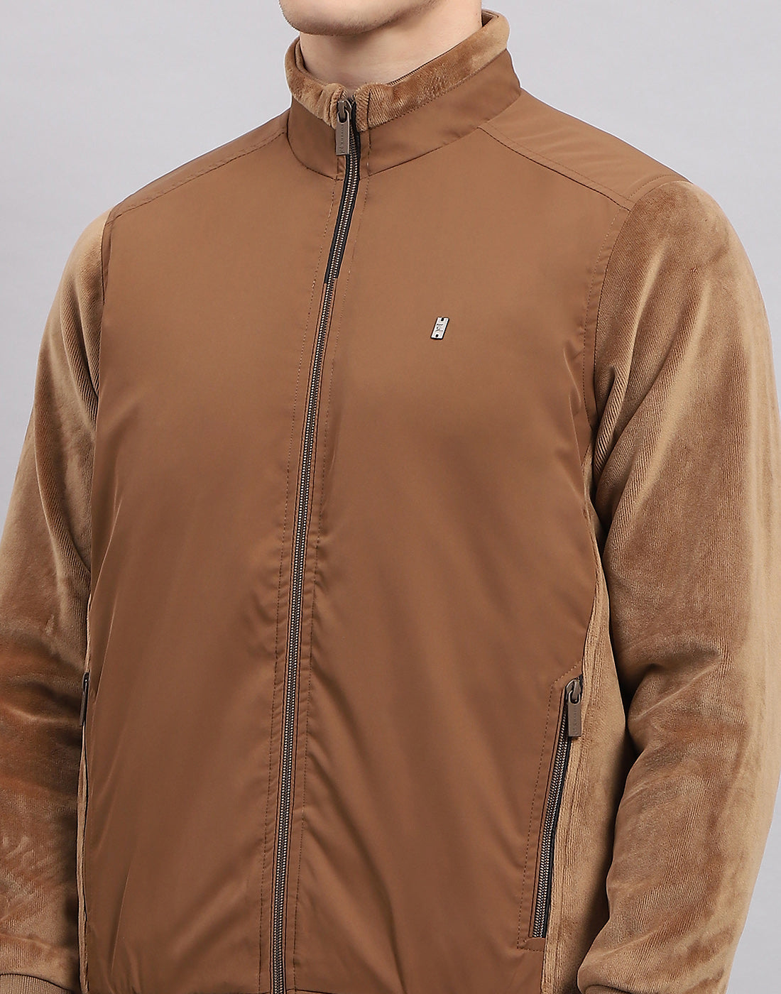 Men Khaki Solid Mock Neck Full Sleeve Jacket