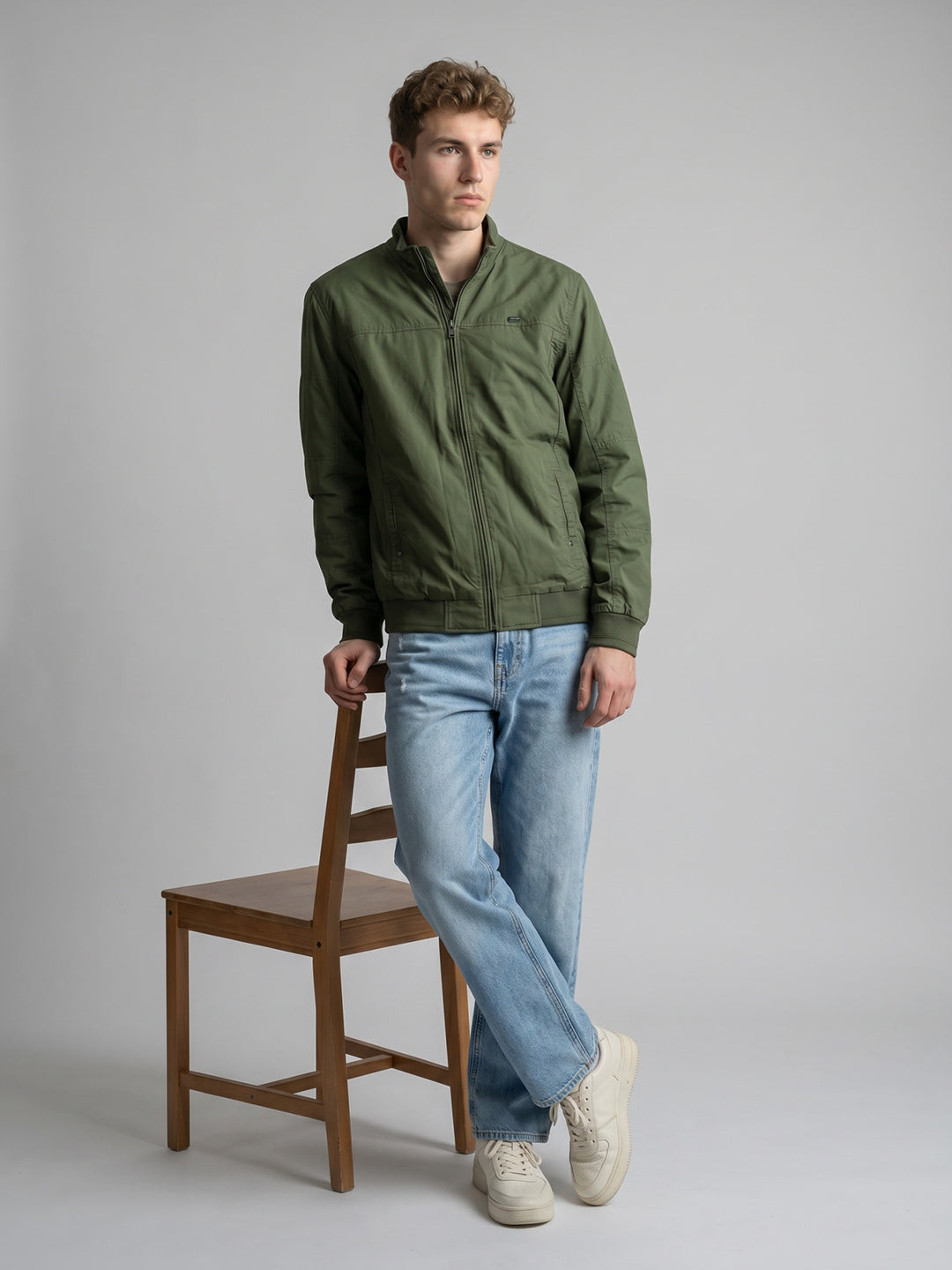 Men Green Solid Stand Collar Full Sleeve Bomber Jacket
