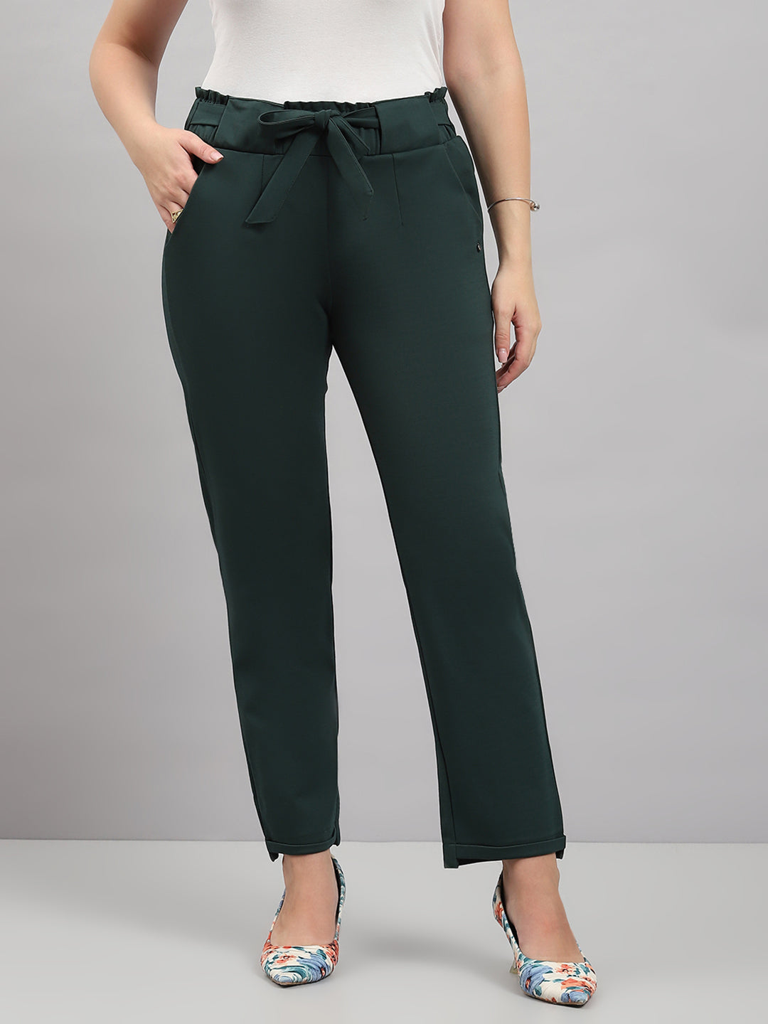 Women Green Solid Regular Fit Winter Lower
