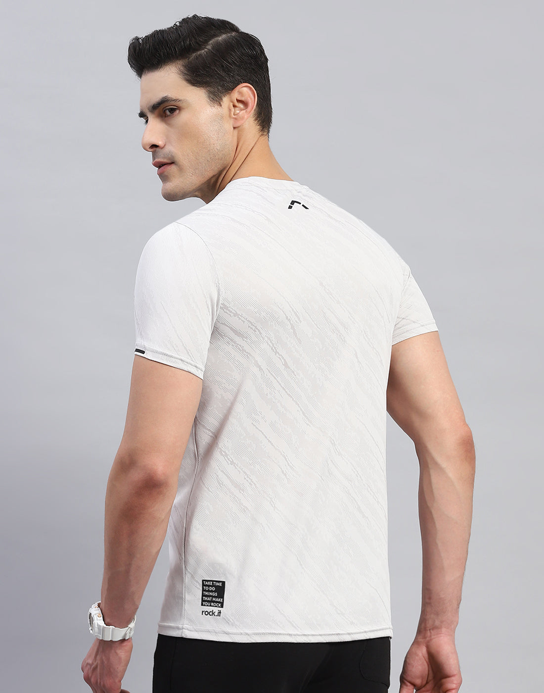 Rock.it Men Grey Self Design Round Neck Half Sleeve T-Shirt