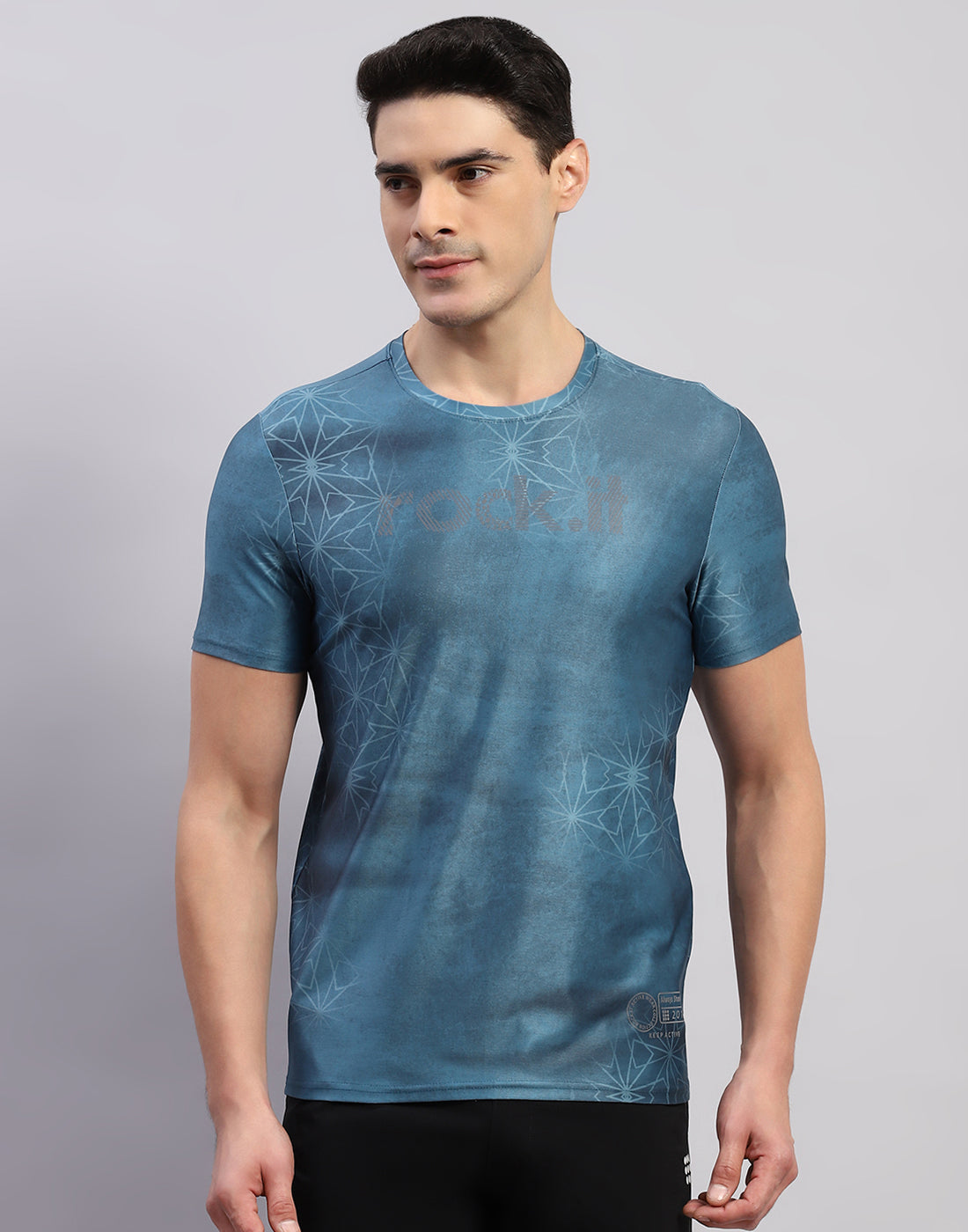 Men Teal Blue Printed Round Neck Half Sleeve T-Shirt