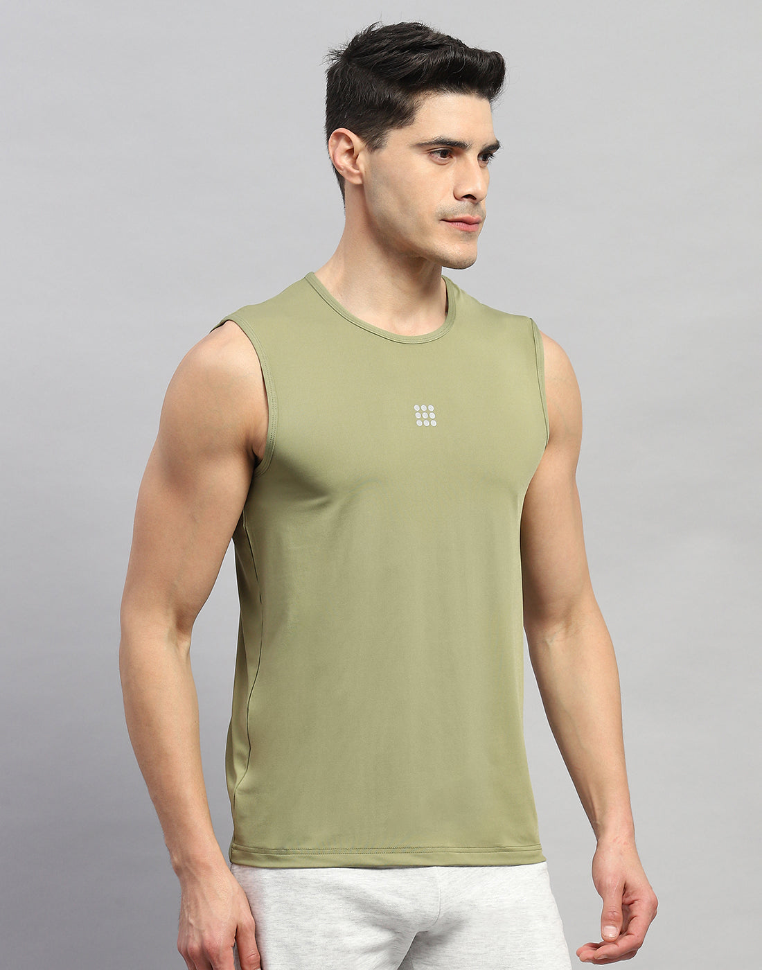 Rock.it Men Olive Solid Round Neck Sleeveless T-Shirt