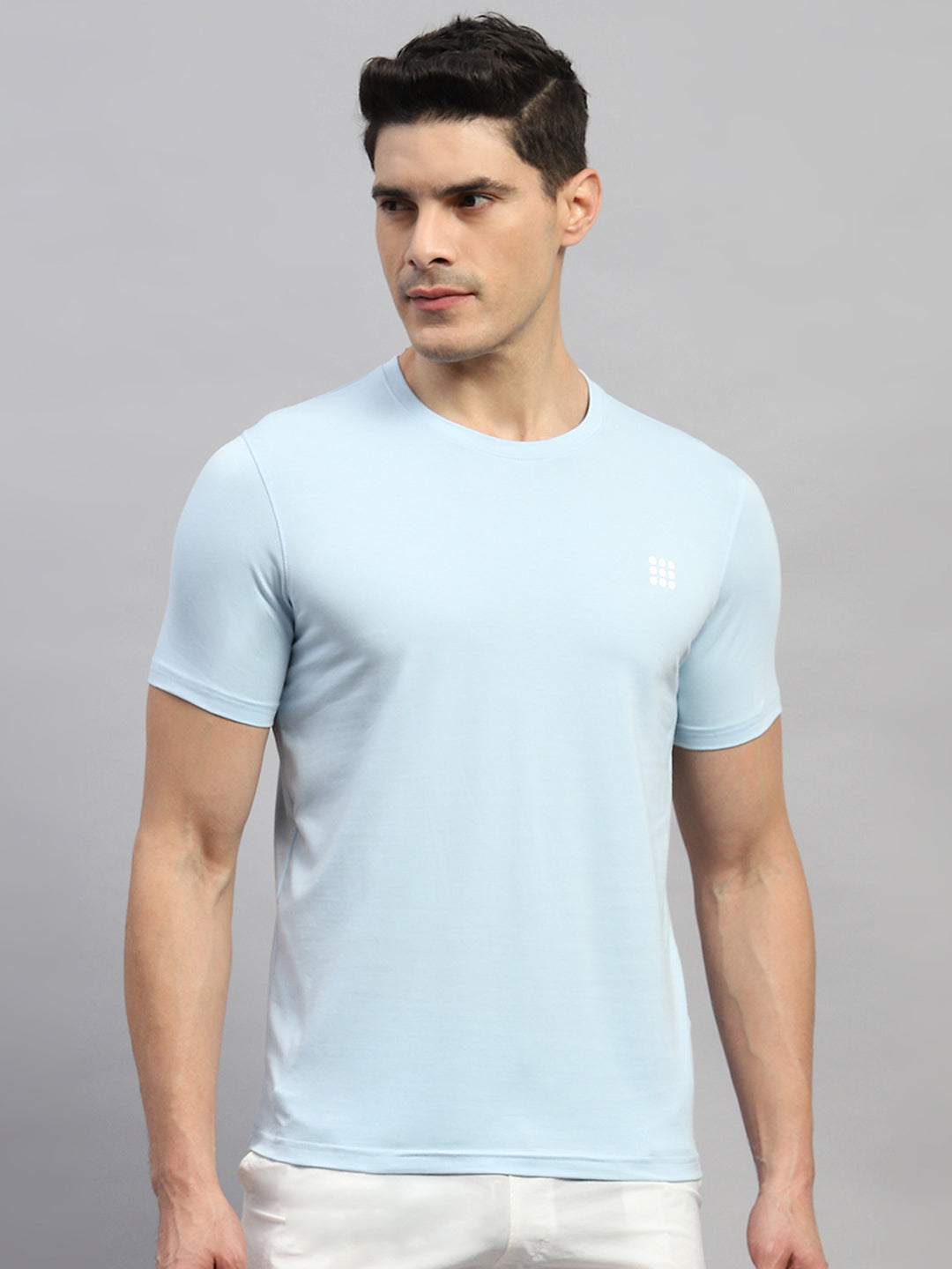 Rock.it Men Sky Blue Solid Round Neck Half Sleeve T-Shirt