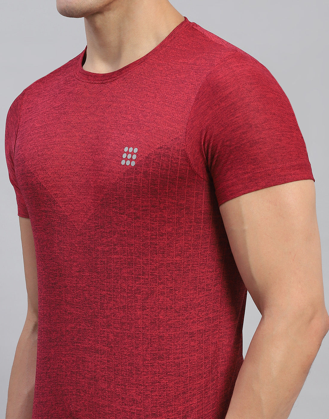 Rock.it Men Maroon Self Design Round Neck Half Sleeve T-Shirt