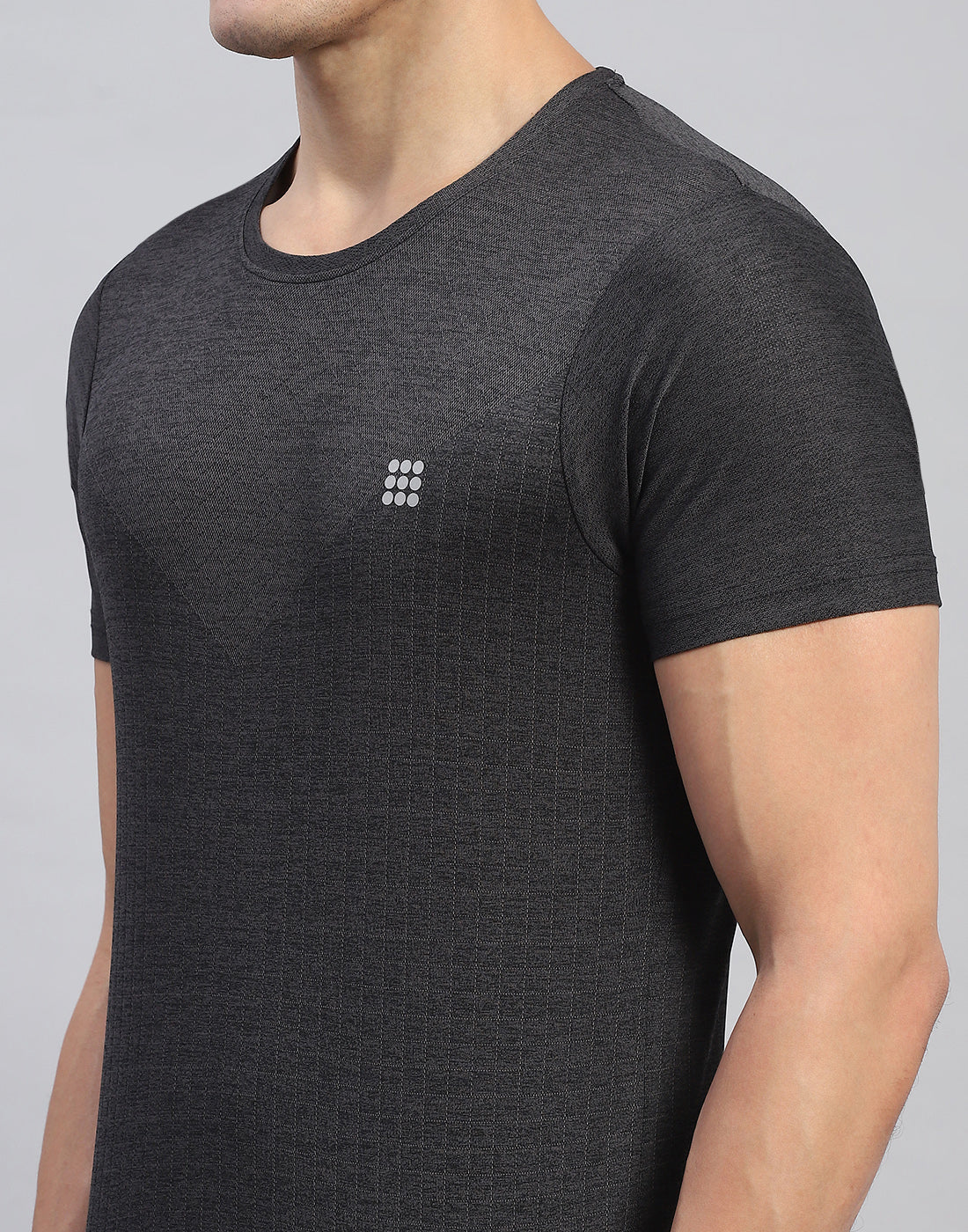 Rock.it Men Black Self Design Round Neck Half Sleeve T-Shirt