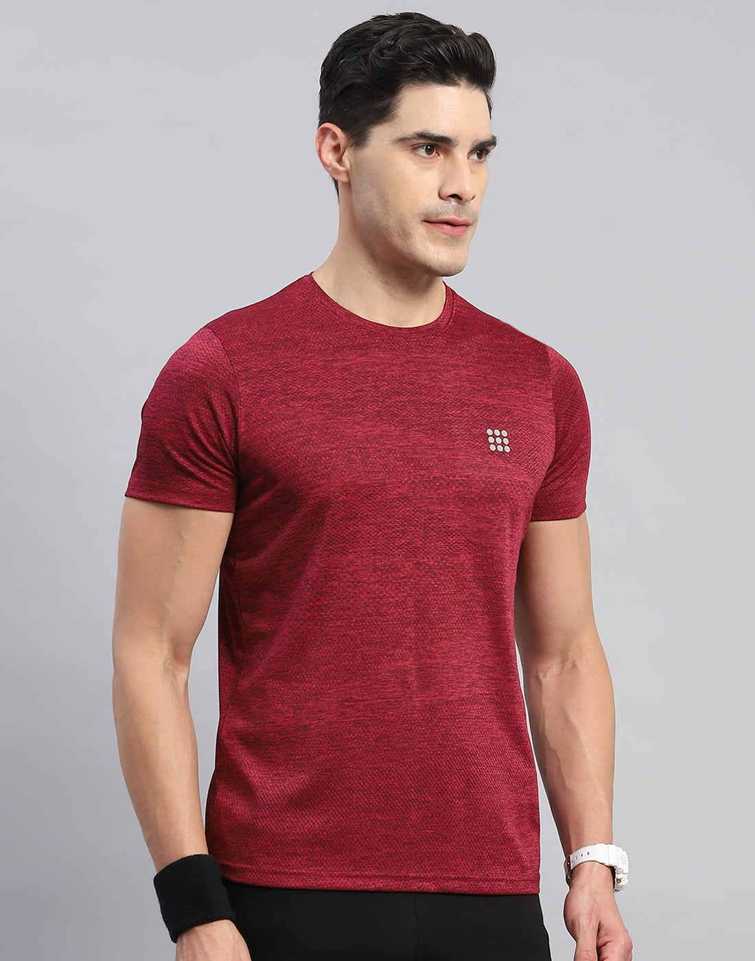 Rock.it Men Maroon Self Design Round Neck Half Sleeve T-Shirt