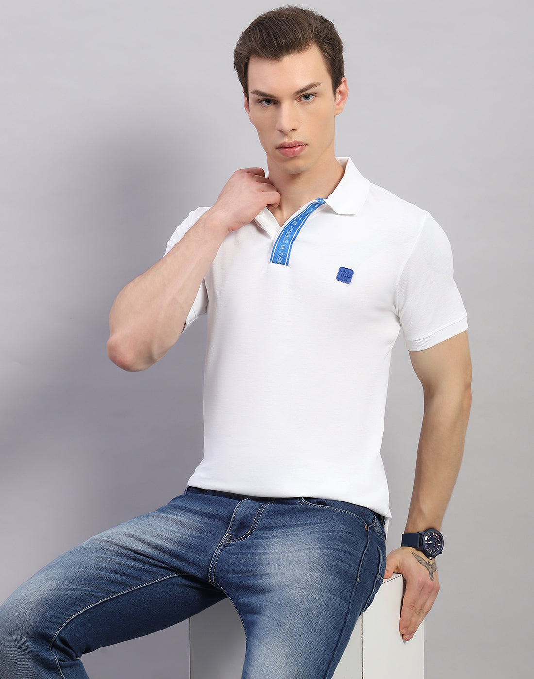 Rock.it Men White Solid Polo Collar Half Sleeve T-Shirt
