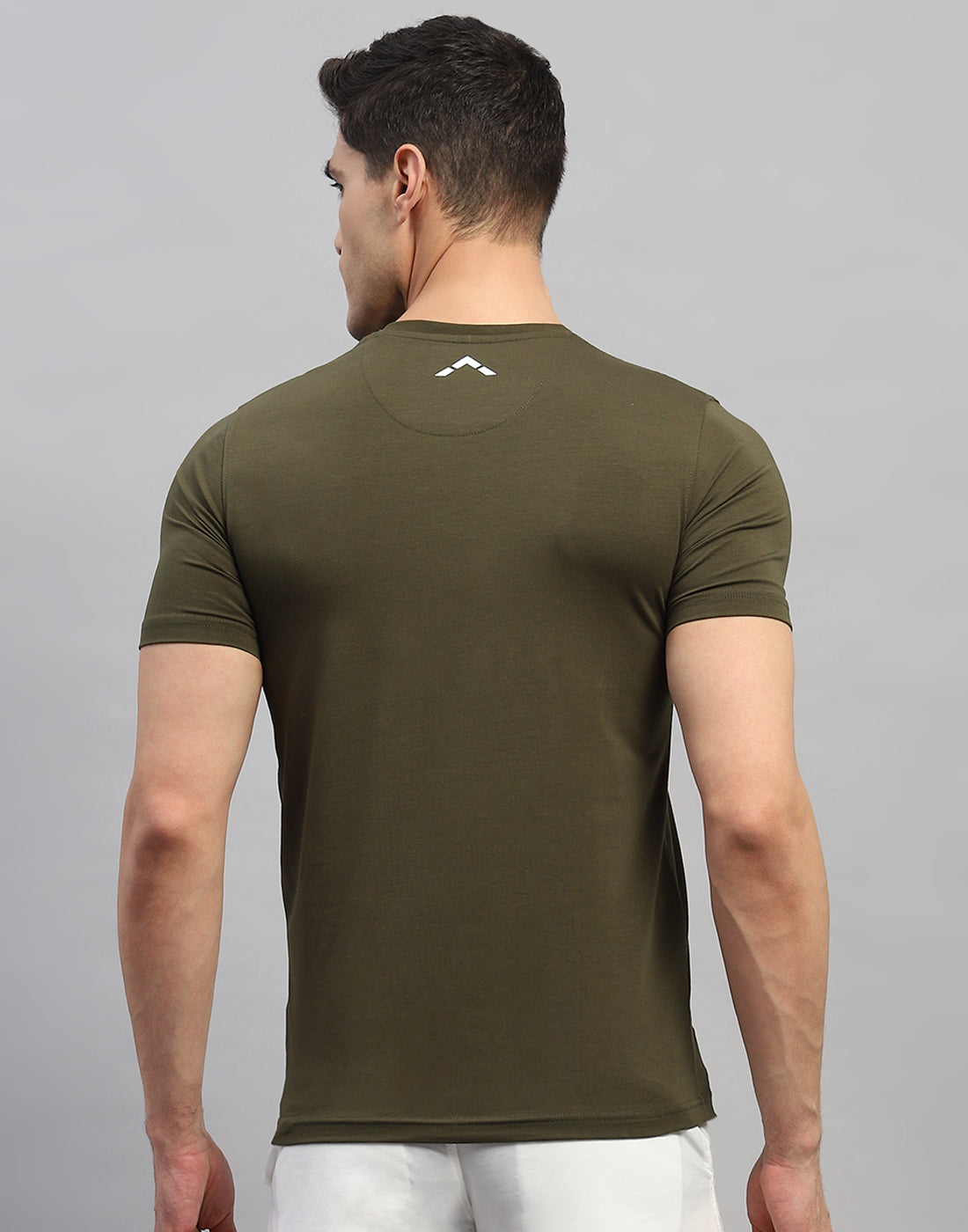 Rock.it Men Olive Solid V Neck Half Sleeve T-Shirt