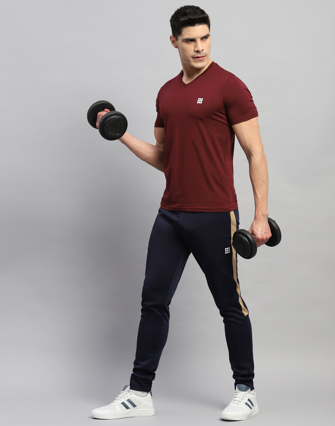 Rock.it Men Maroon Solid V Neck Half Sleeve T-Shirt