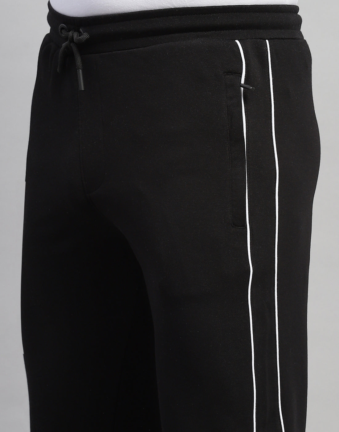 Rock.it Men Black Solid Regular Fit Lower