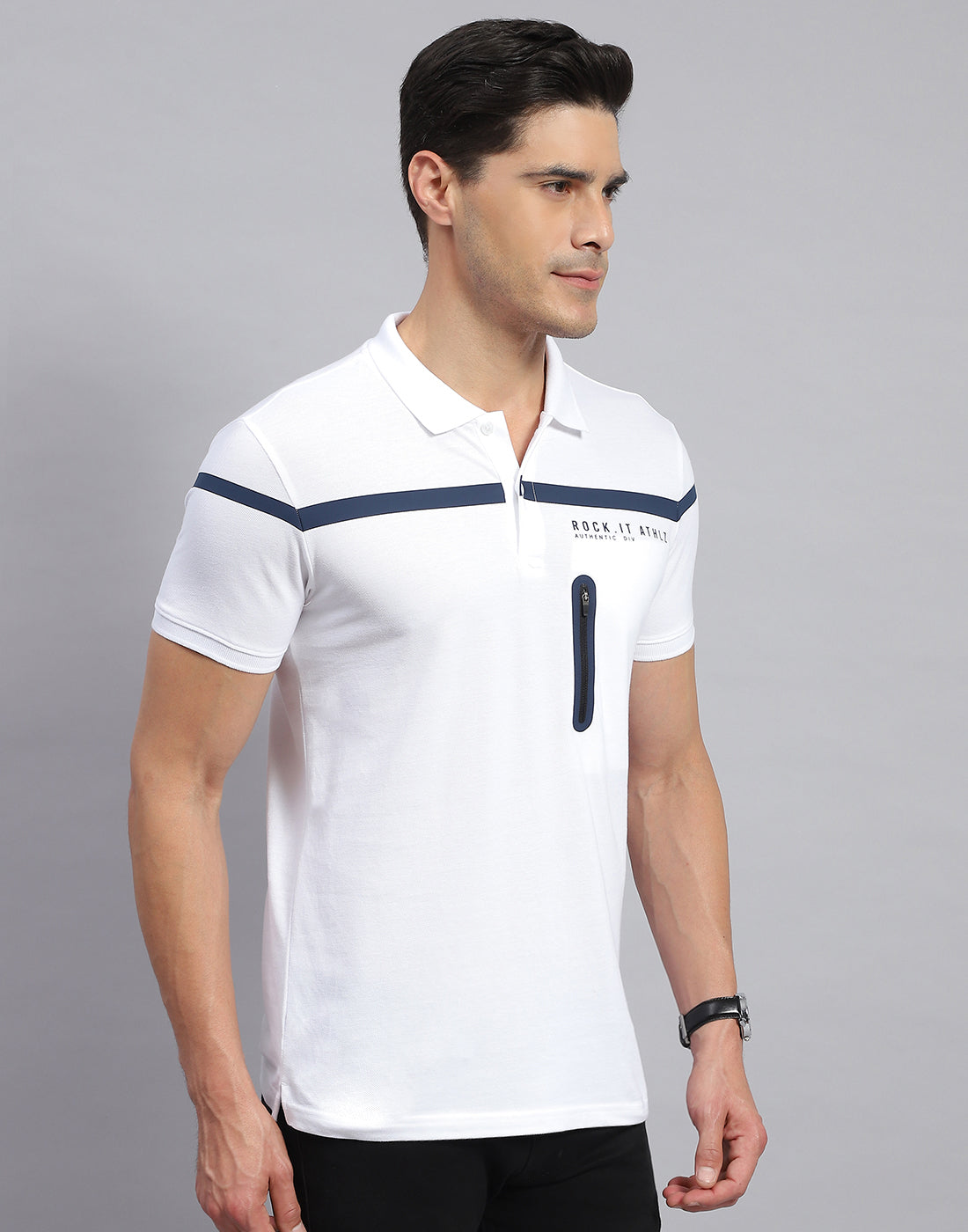 Rock.it Men White Solid Collar Half Sleeve T-Shirt