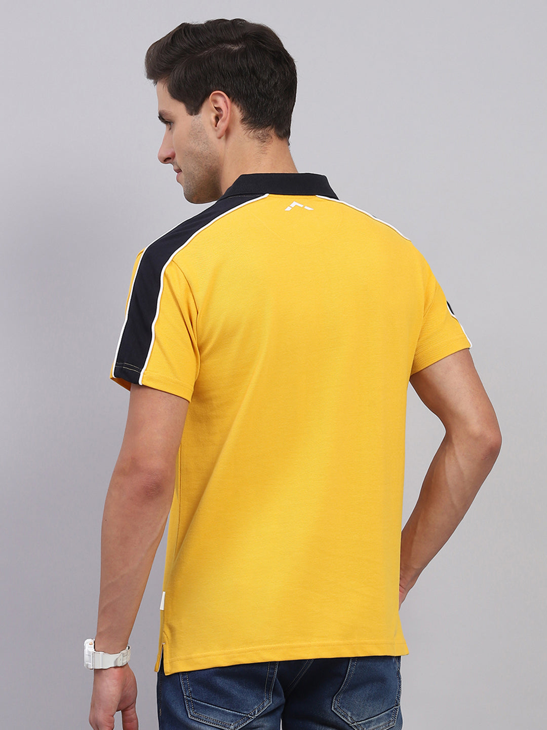 Rock.it Men Mustard Solid Collar Half Sleeve T-Shirt