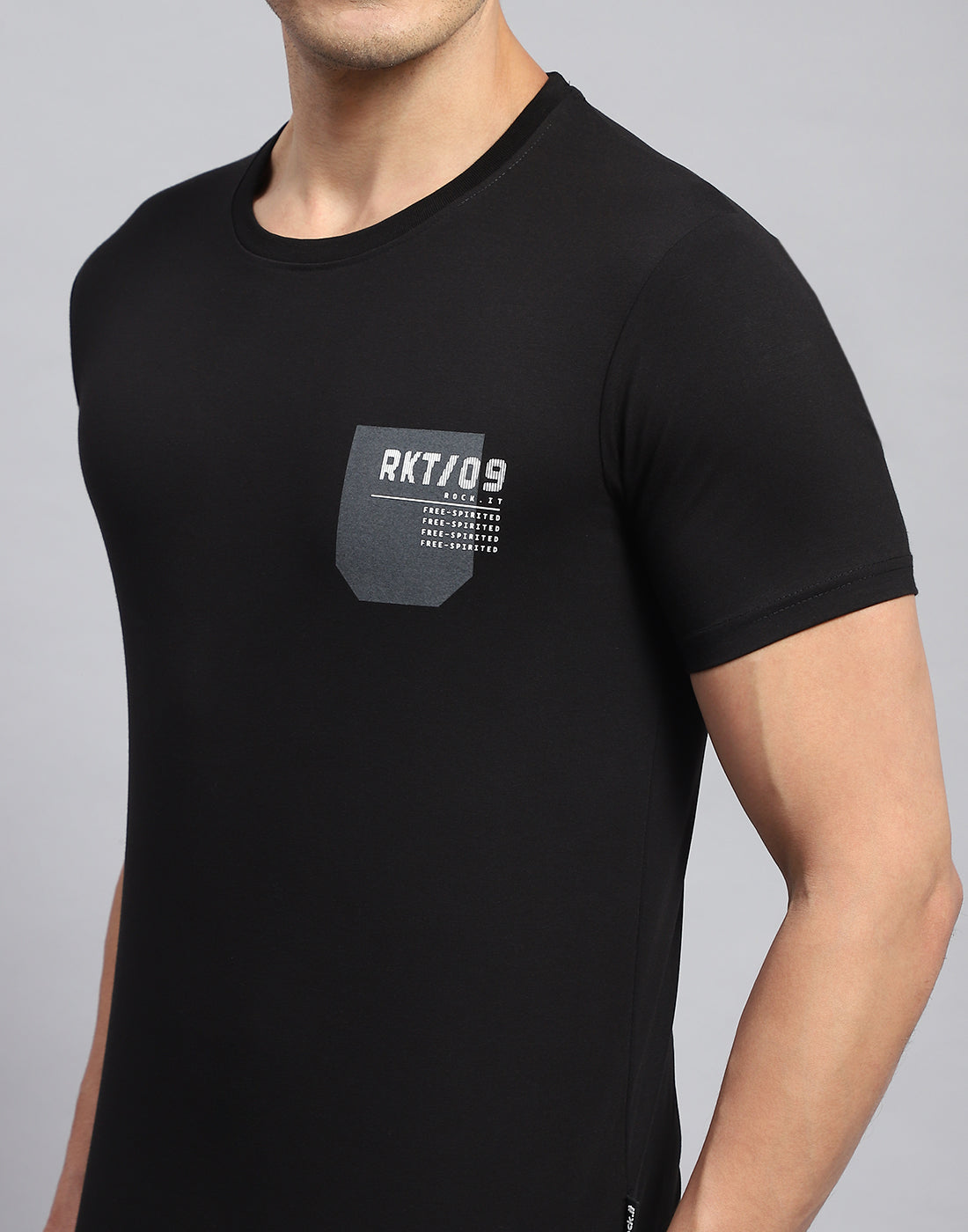Rock.it Men Black Printed Round Neck Half Sleeve T-Shirt