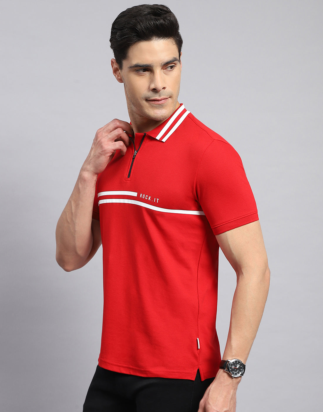 Rock.it Men Red Solid Collar Half Sleeve T-Shirt