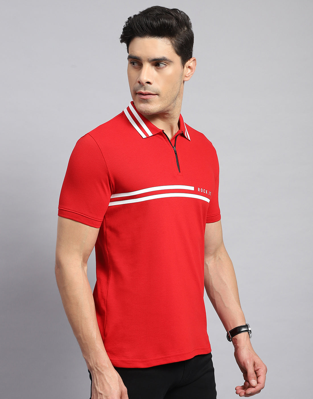 Rock.it Men Red Solid Collar Half Sleeve T-Shirt