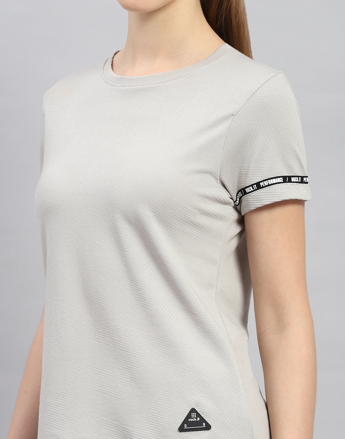 Rock.it Women Grey Solid Round Neck Half Sleeve Top