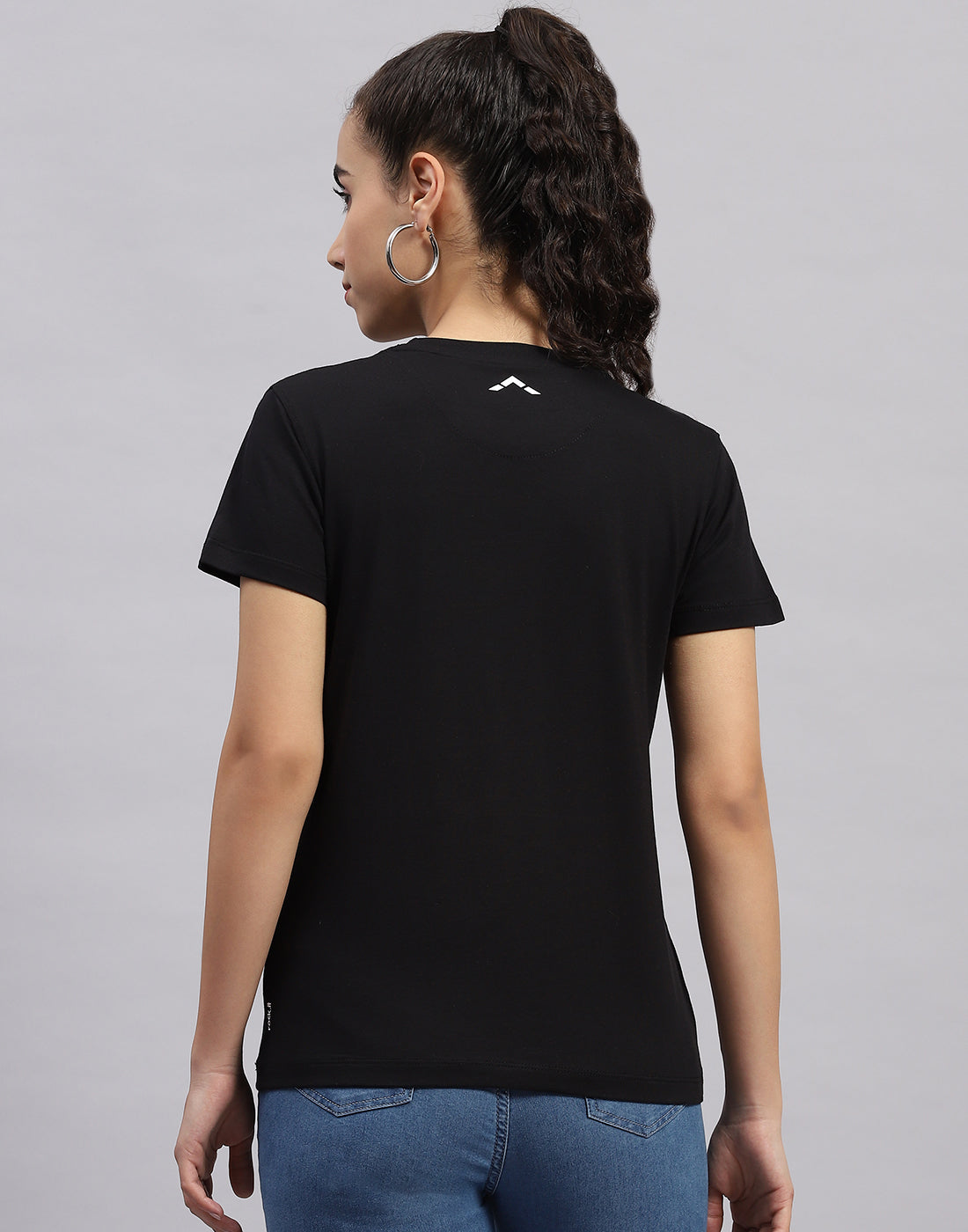 Rock.it Women Black Solid Round Neck Half Sleeve Top