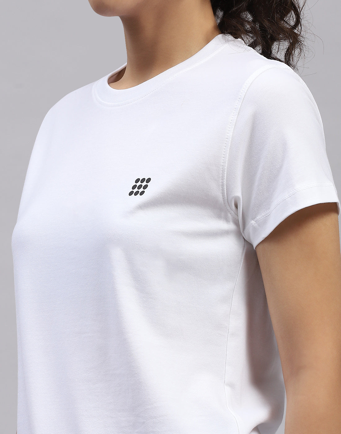 Rock.it Women White Solid Round Neck Half Sleeve Top