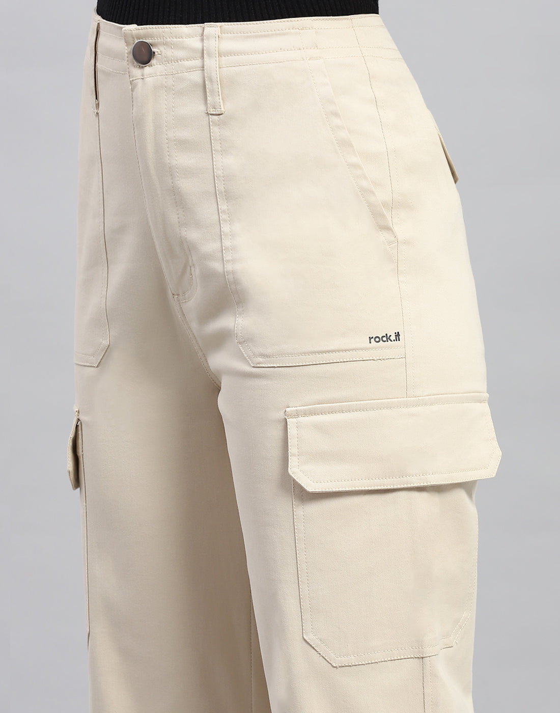 Rock.it Women Beige Solid Straight Fit Cargo