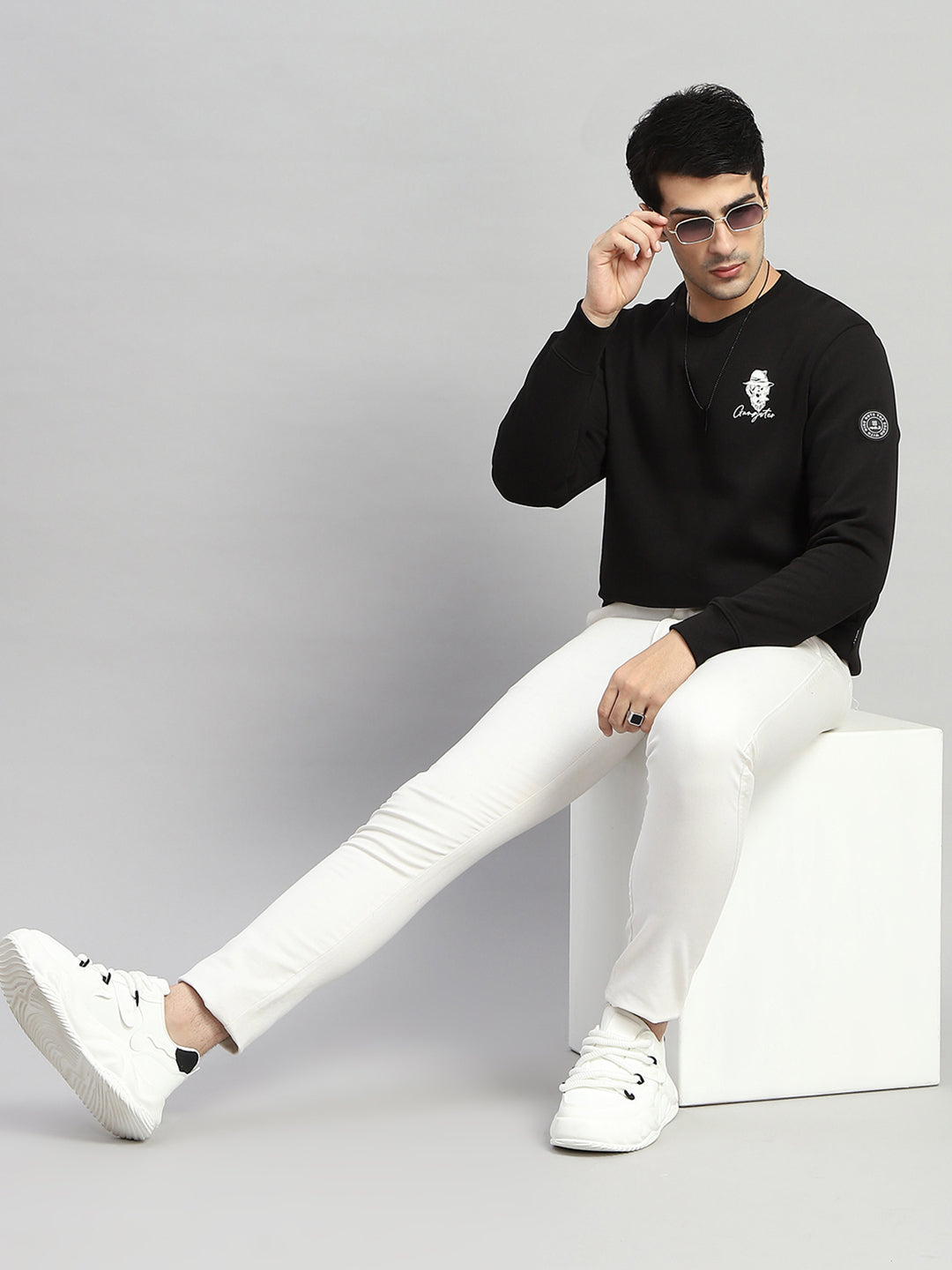 Rock.it Men Black Printed Round Neck Full Sleeve Sweatshirt