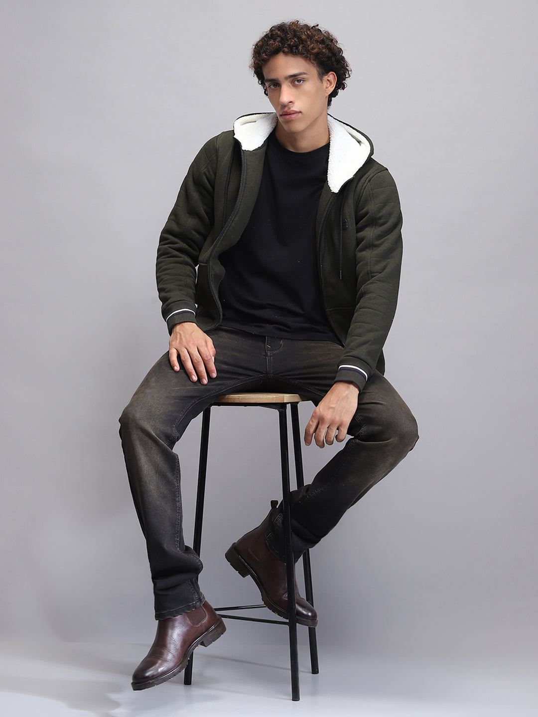 Rock.it Men Olive Solid Hooded Full Sleeve Sweatshirt