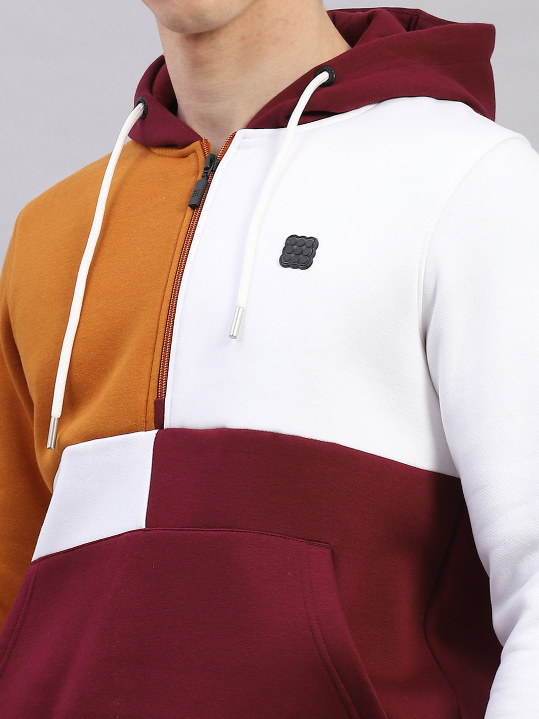 Rock.it Men Maroon Colourblocked Hooded Full Sleeve Sweatshirt