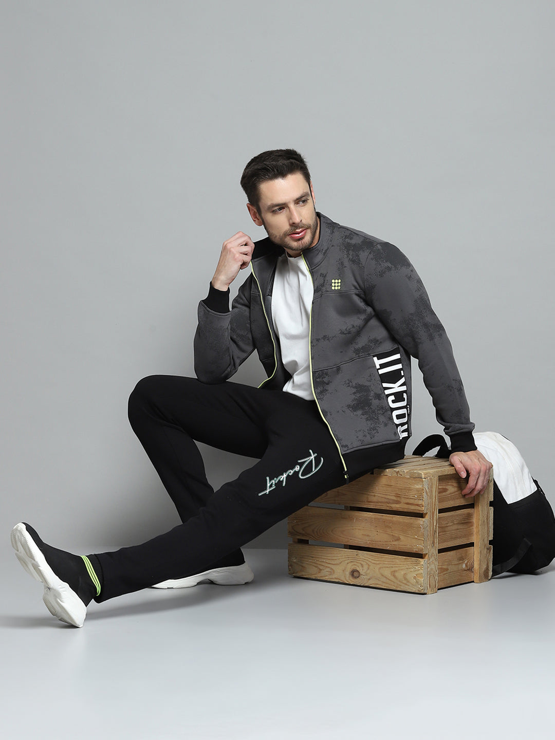 Rock.it Men Grey Printed Mock Neck Full Sleeve Sweatshirt