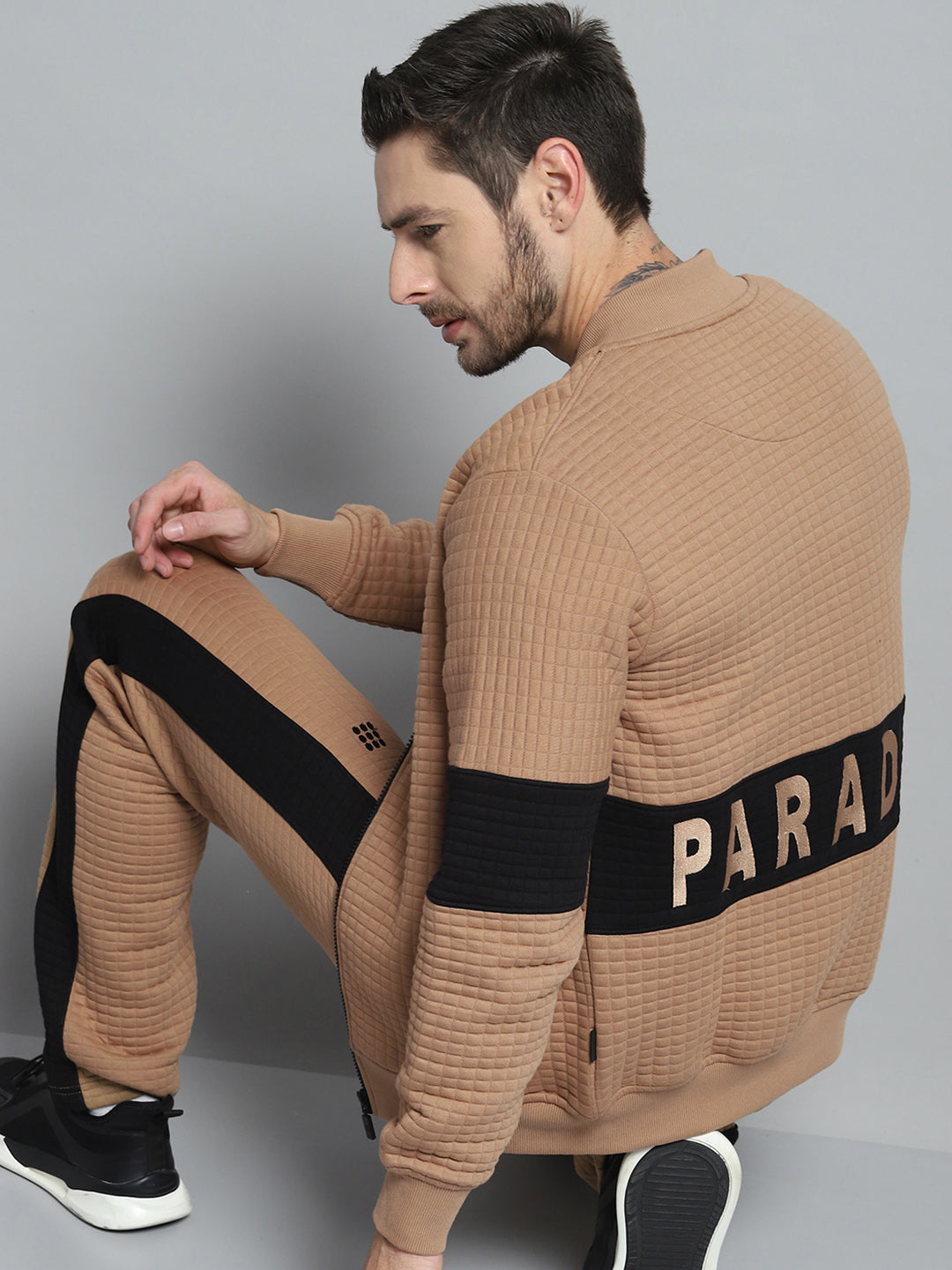 Rock.it Men Khaki Printed Round Neck Full Sleeve Winter Tracksuit