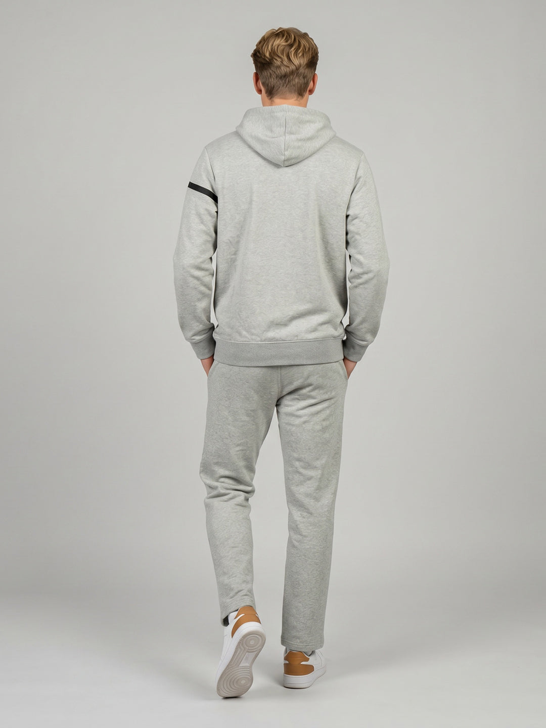 Rock.it Men Grey Solid Round Neck Full Sleeve Winter Tracksuit