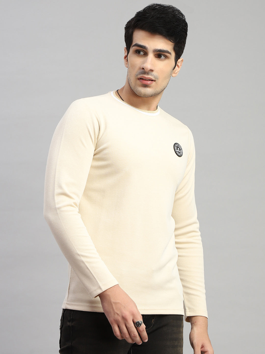 Rock.it Men Cream Solid Round Neck Full Sleeve T-Shirt