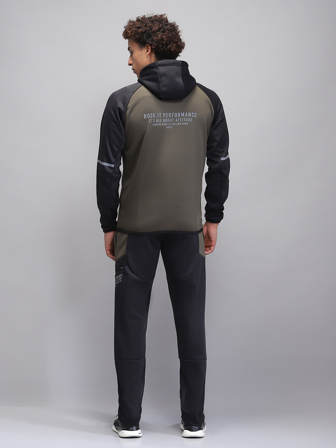 Rock.it Men Olive Printed Hooded Full Sleeve Winter Tracksuit