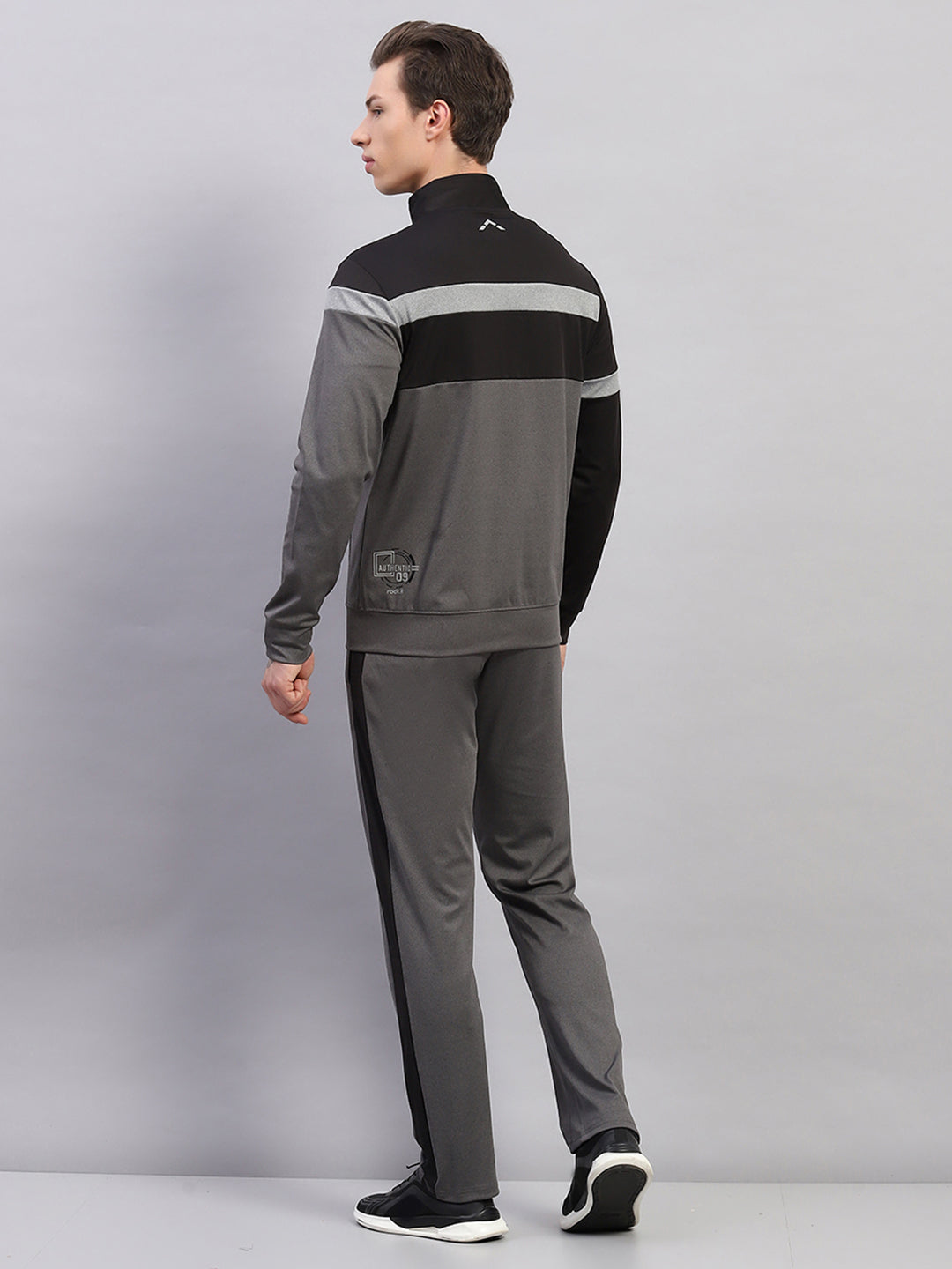 Rock.it Men Grey Printed Round Neck Full Sleeve Winter Tracksuit