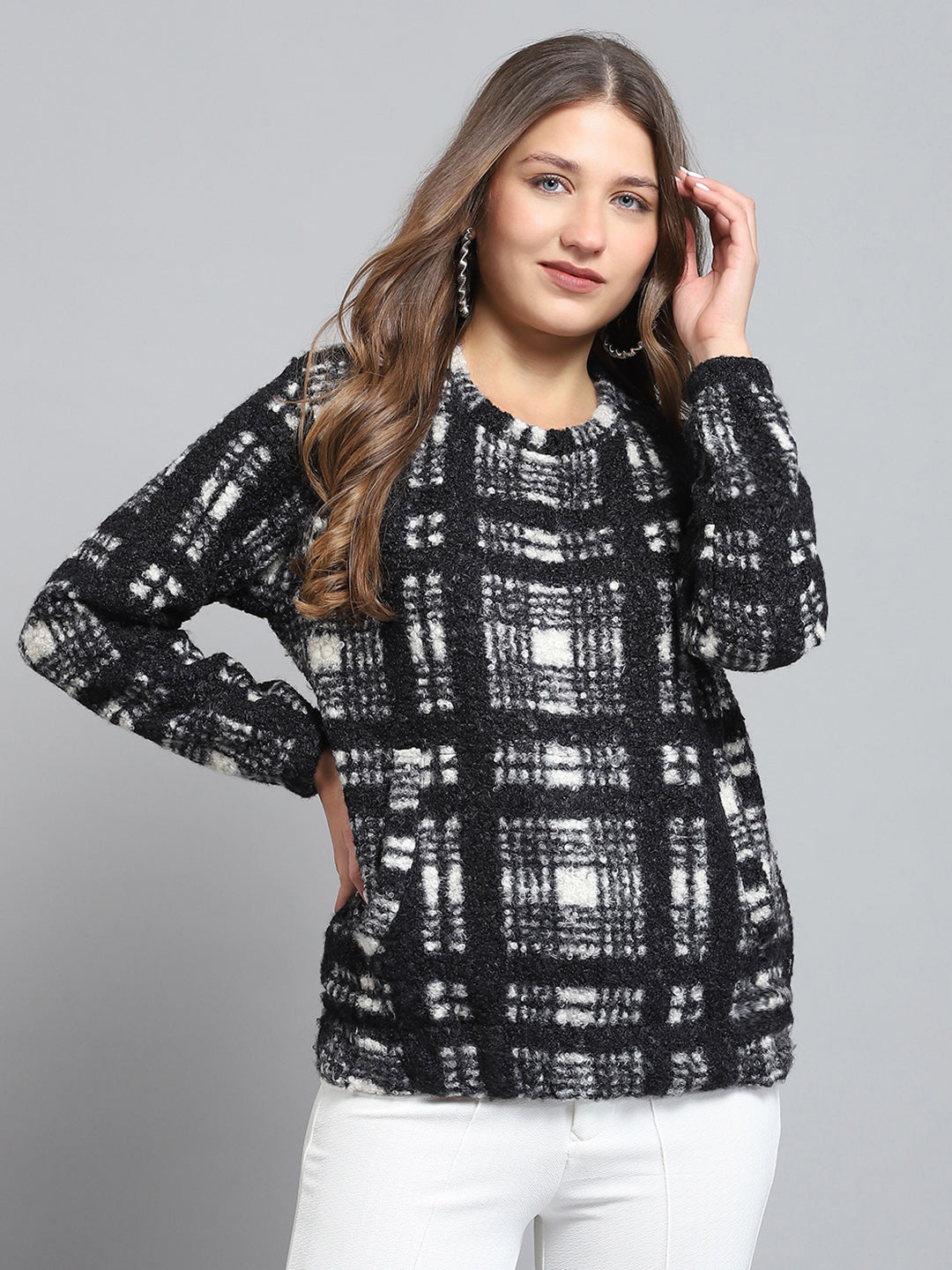 Rock.it Women Black Self Design Round Neck Full Sleeve Sweatshirt