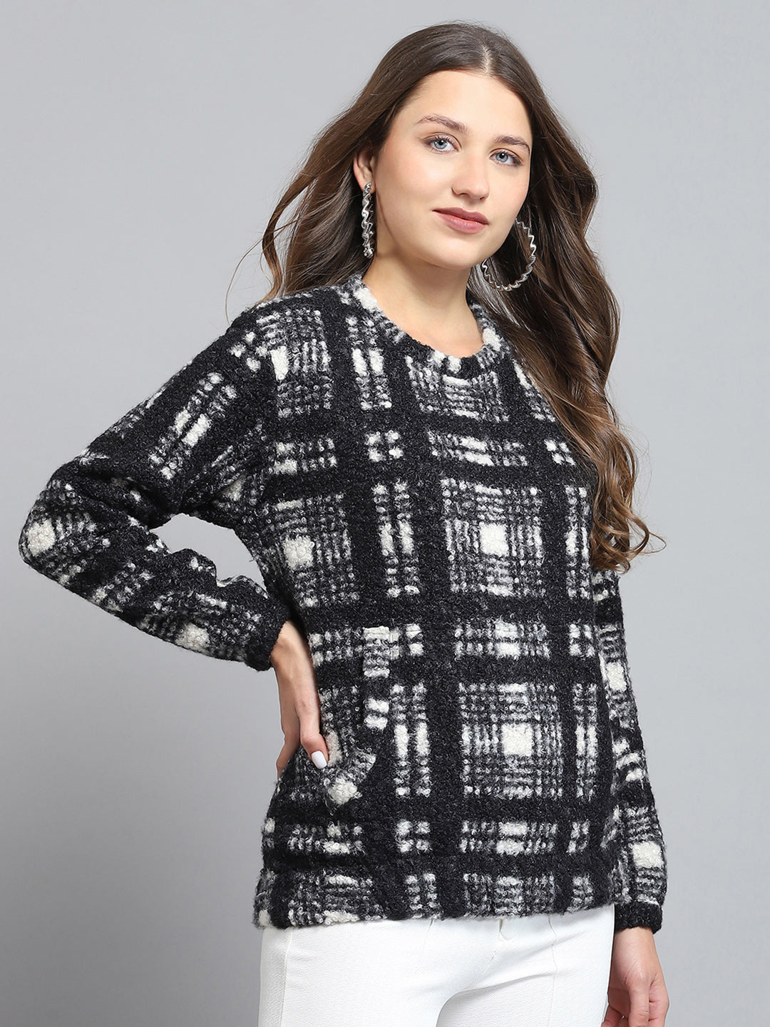 Rock.it Women Black Self Design Round Neck Full Sleeve Sweatshirt