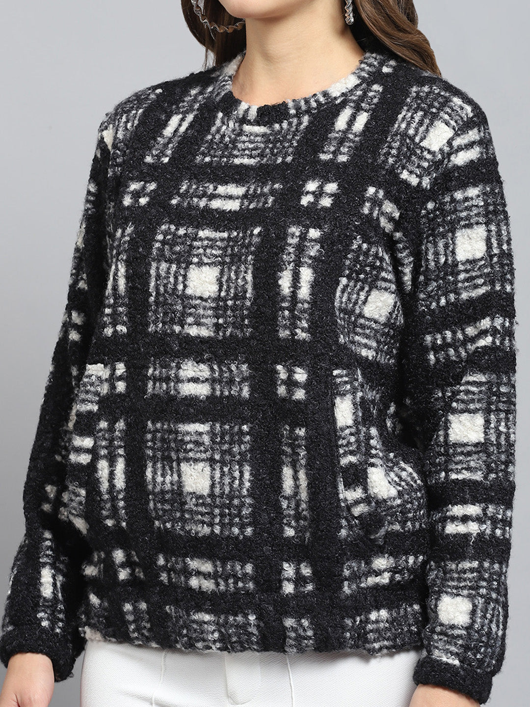 Rock.it Women Black Self Design Round Neck Full Sleeve Sweatshirt