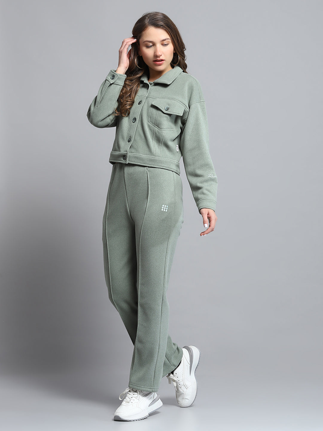 Rock.it Women Green Solid Collar Full Sleeve Tracksuit