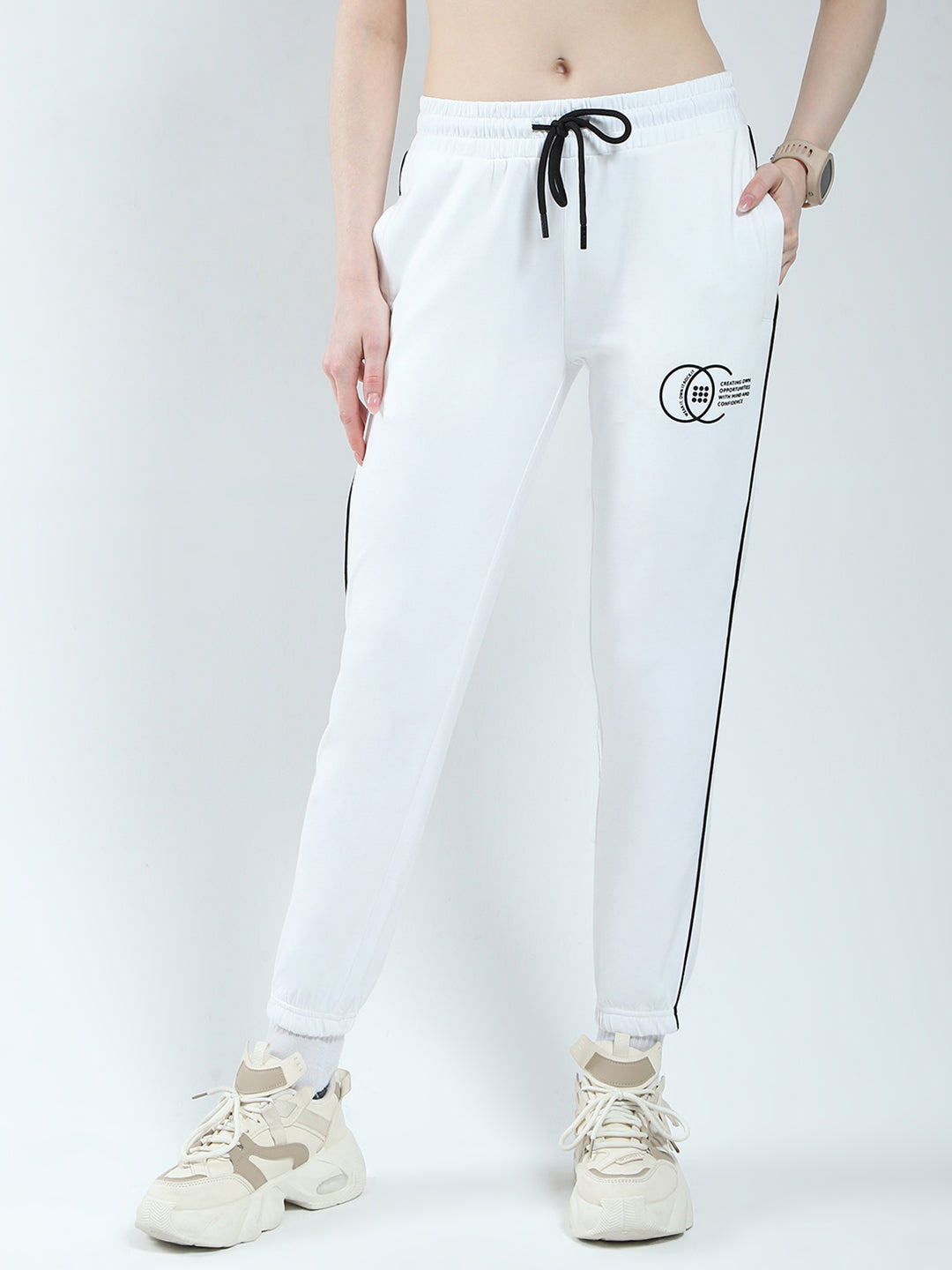 Rock.it Women White Solid Regular Fit Winter Lower